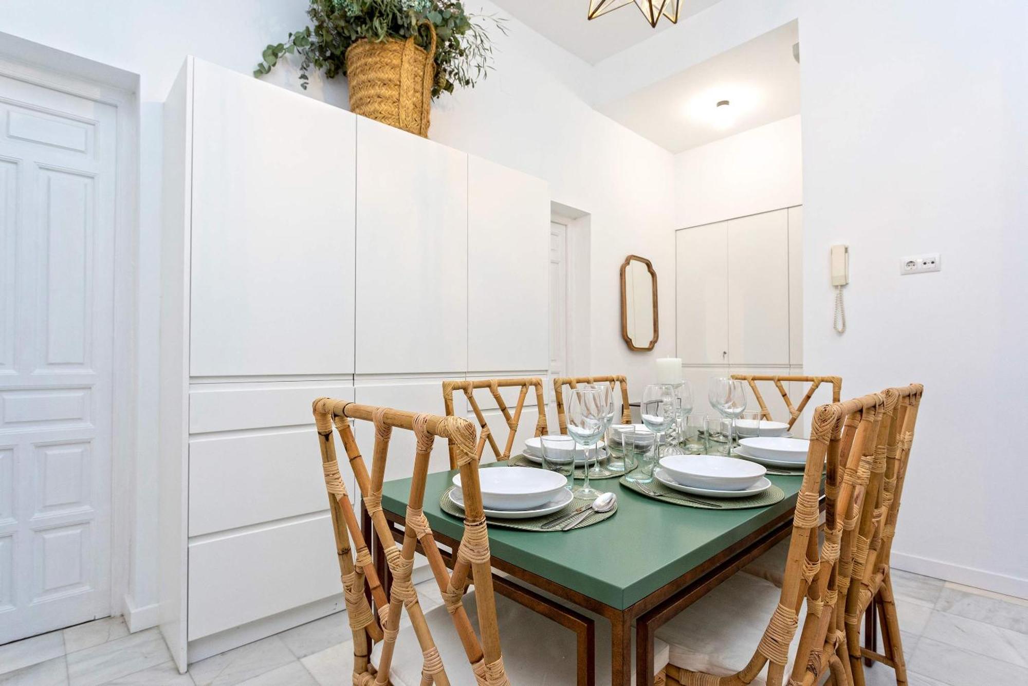 Appartement Genteel Almansa Ii *
