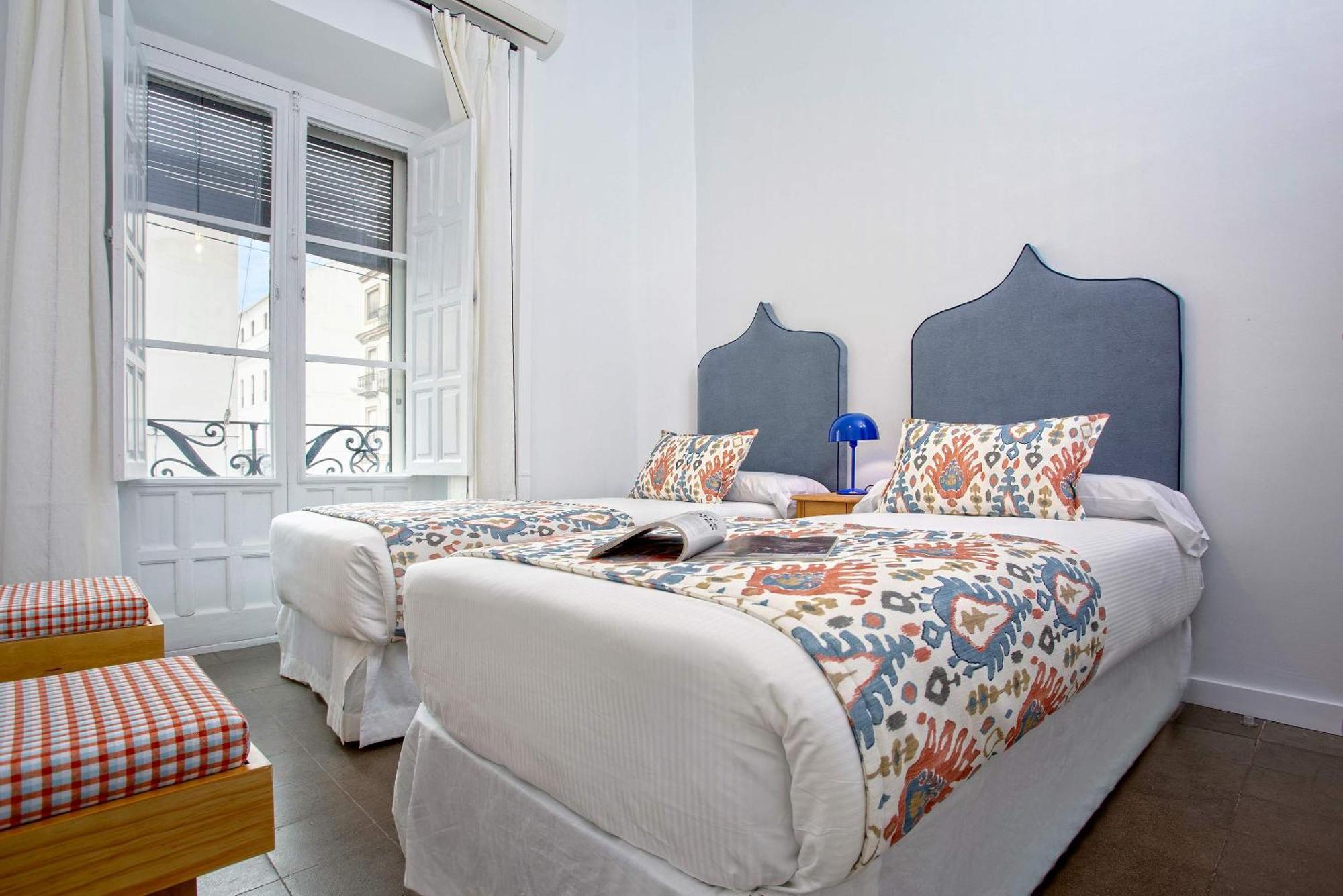 Genteel Almansa Ii Appartement